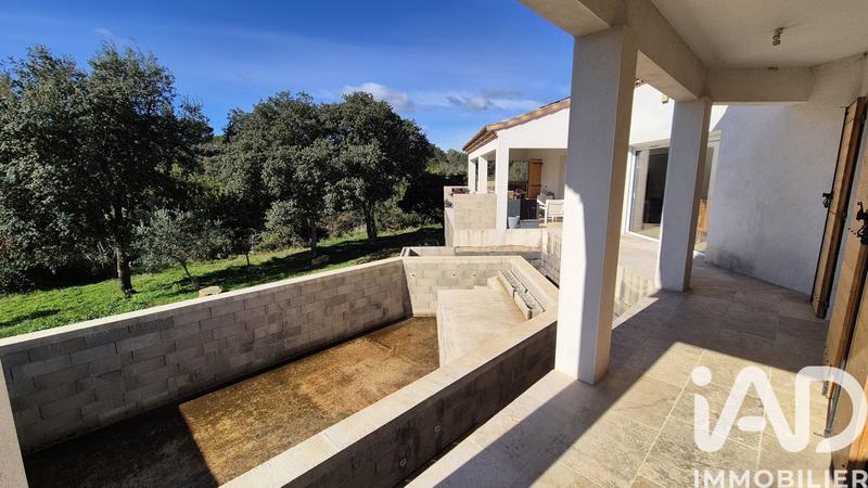 Maison - 137 m² - 5 pièces