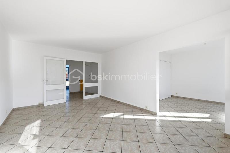 Appartement - 76 m² - 4 pièces