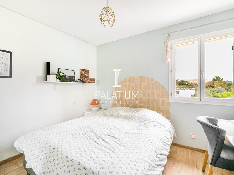 Maison traditionnelle - 148 m² - 6 pièces