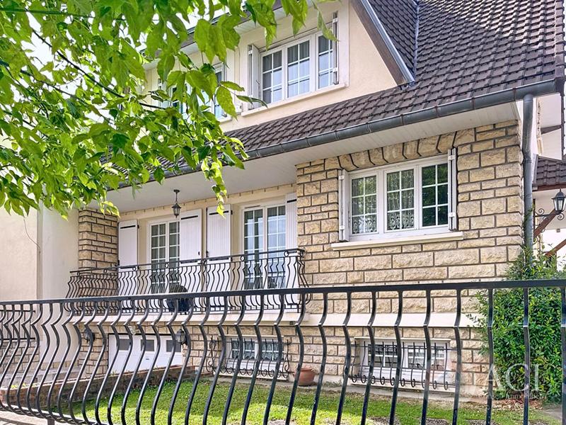 Maison - 124 m² - 5 pièces