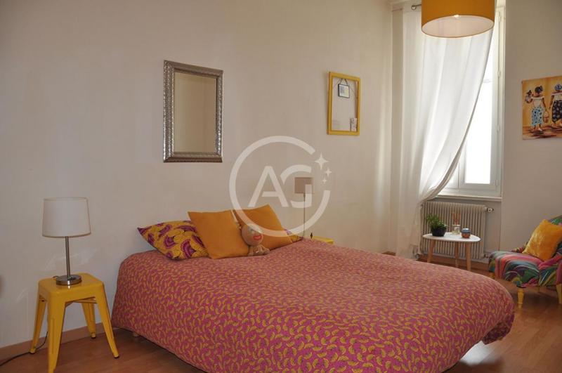 Maison - 336 m² - 10 pièces