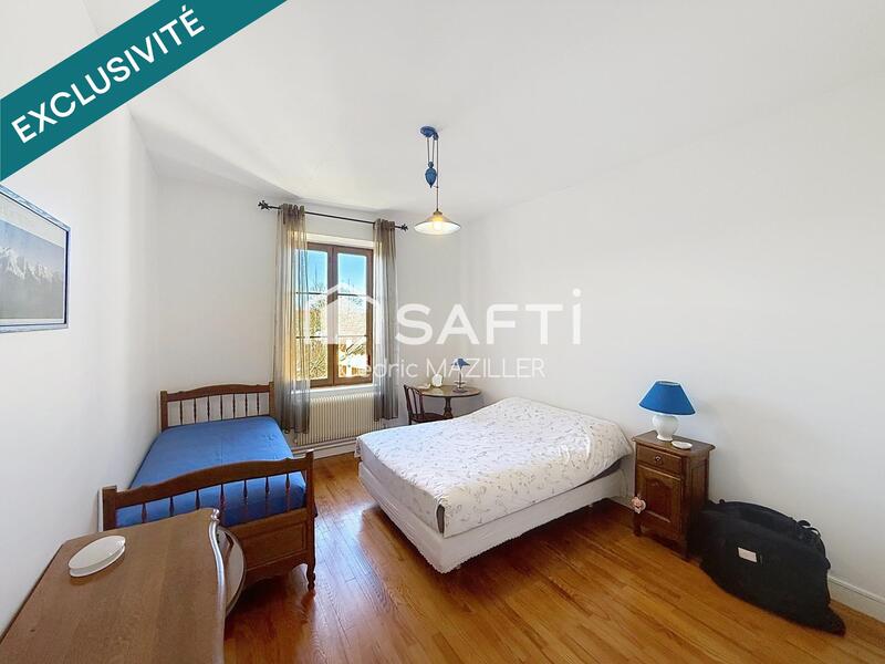 Maison - 166 m² - 5 pièces