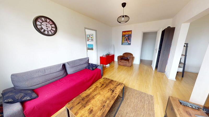 Appartement - 79 m² - 5 pièces