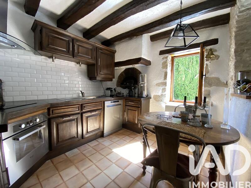 Maison - 110 m² - 5 pièces