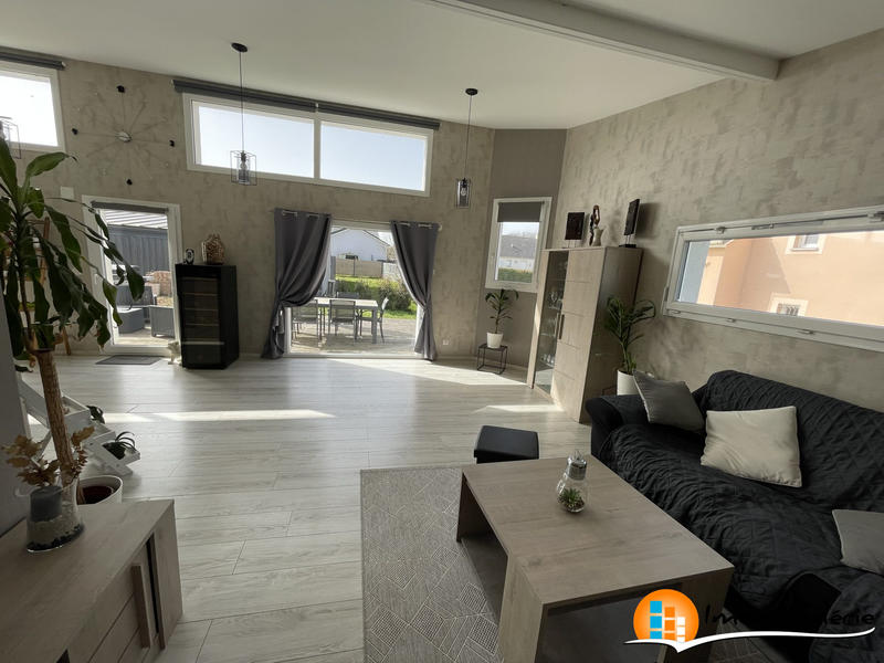 Maison - 103 m² - 4 pièces