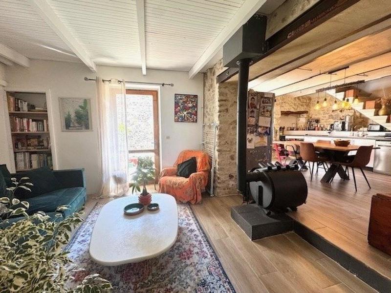 Maison - 121 m² - 9 pièces
