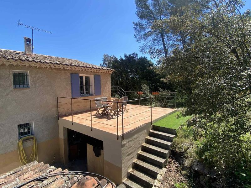 Maison - 182 m² - 8 pièces