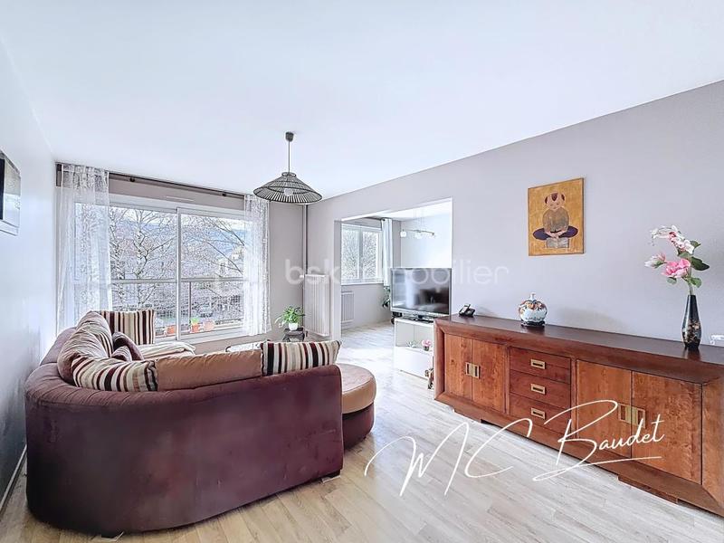 Appartement - 72 m² - 4 pièces