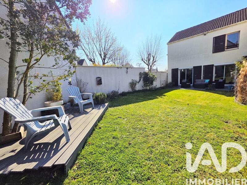 Maison - 82 m² - 5 pièces