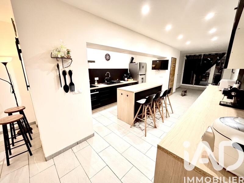 Maison de ville - 141 m² - 5 pièces