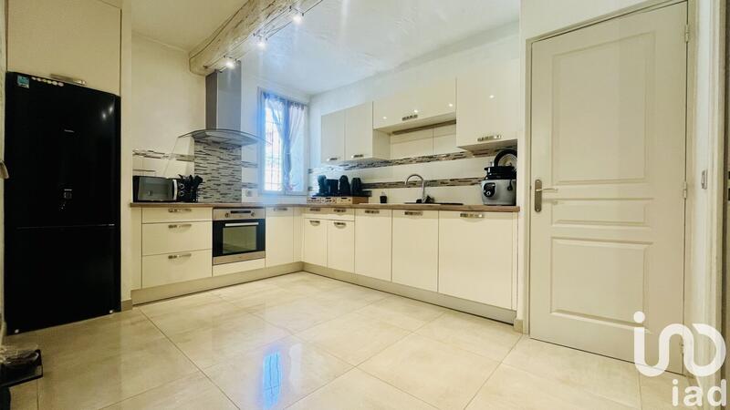 Appartement - 49 m² - 3 pièces