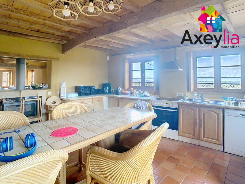 Maison - 173 m² - 7 pièces