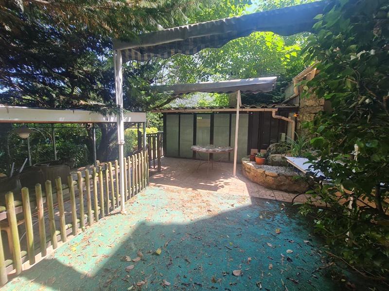 Maison - 197 m² - 8 pièces