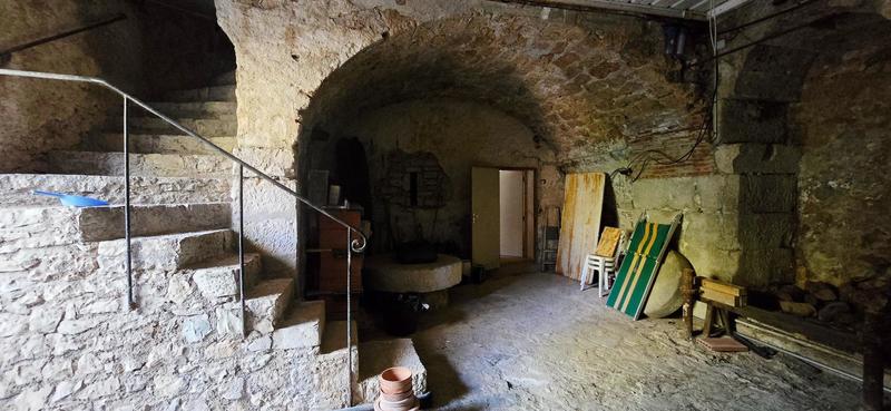 Maison - 237 m² - 6 pièces