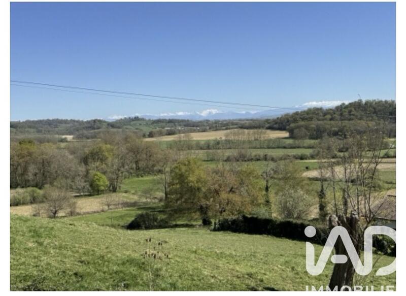 Terrain - 1 800 m²