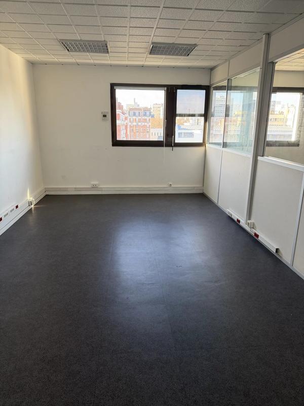 Bureau - 275 m²