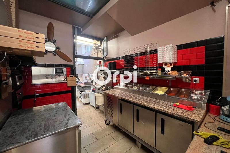 Immeuble - 90 m² - 2 pièces