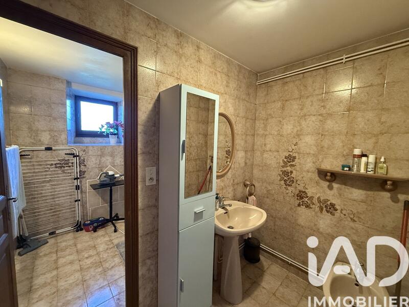 Maison - 123 m² - 7 pièces