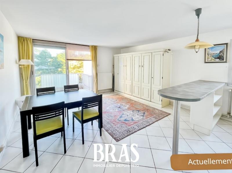 Appartement - 87 m² - 4 pièces