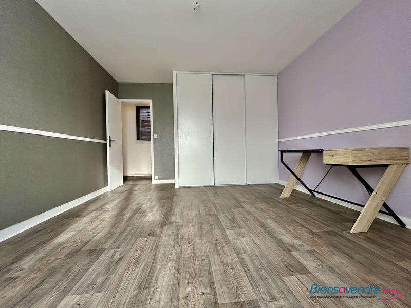 Maison ancienne - 199 m² - 6 pièces