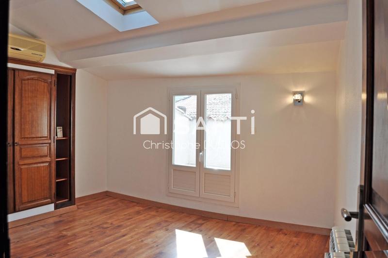 Appartement - 90 m² - 4 pièces