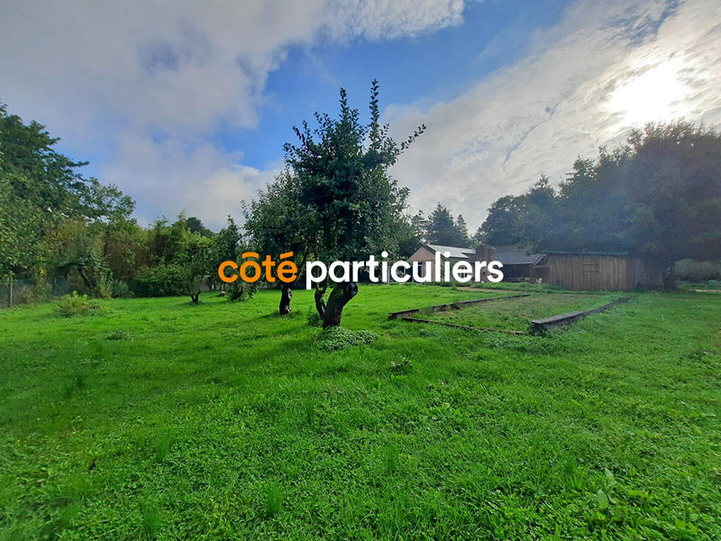 Maison - 255 m² - 8 pièces