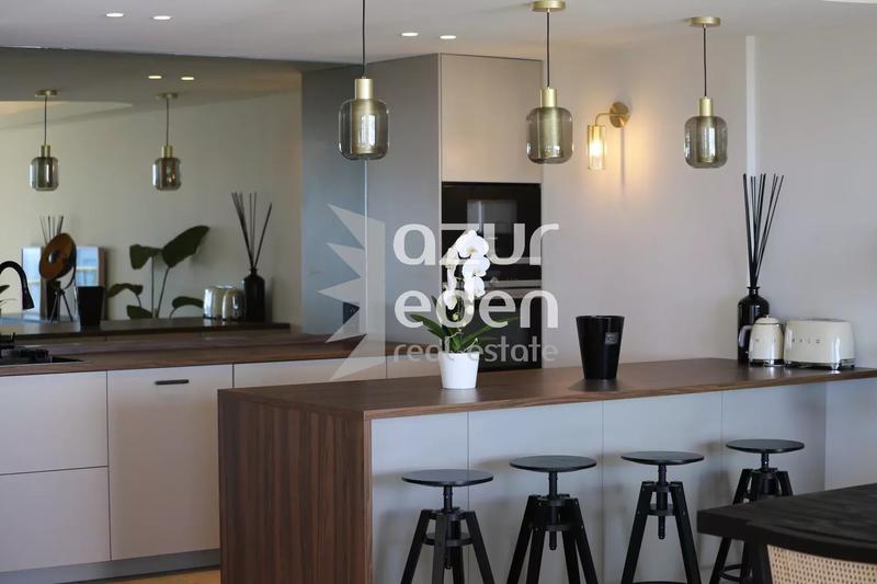 Appartement - 114 m² - 4 pièces