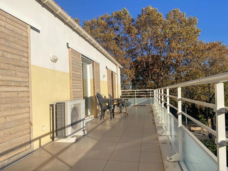 Appartement - 125 m² - 5 pièces