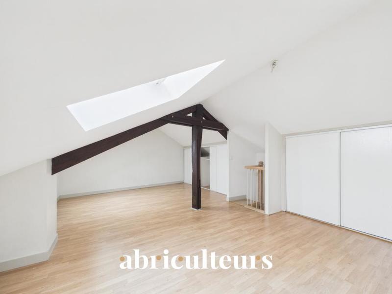 Appartement ancien - 60 m² - 2 pièces