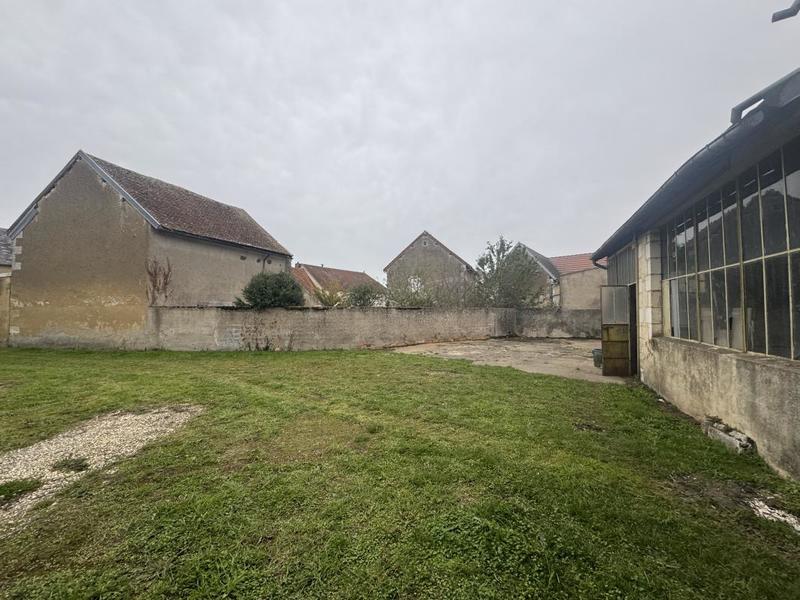 Maison - 412 m² - 8 pièces