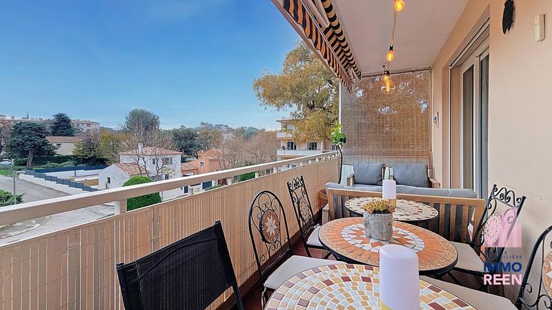 Appartement - 77 m² - 4 pièces