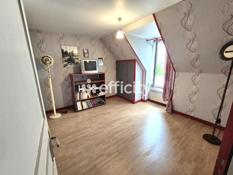 Maison - 345 m² - 14 pièces