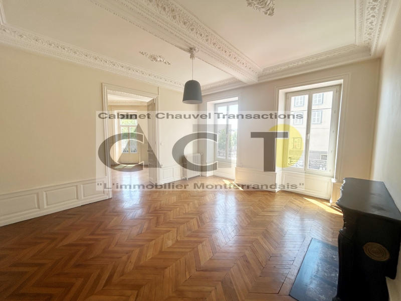 Appartement - 177 m² - 7 pièces