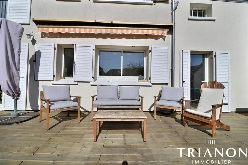 Maison - 157 m² - 8 pièces