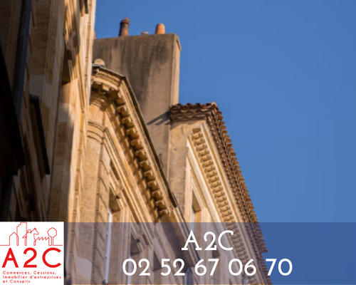 Local d'activité / Entrepôt - 162 m²