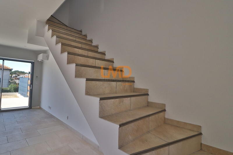 Maison - 87 m² - 4 pièces