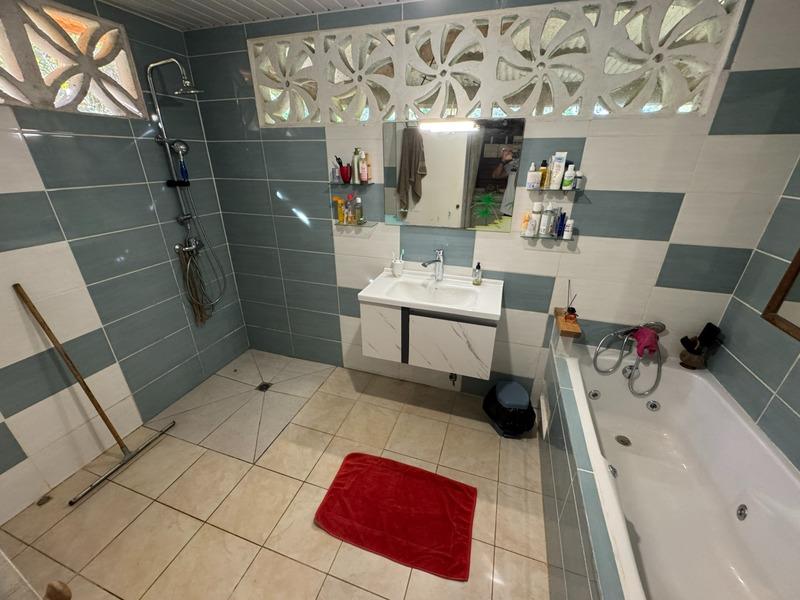 Maison - 112 m² - 4 pièces