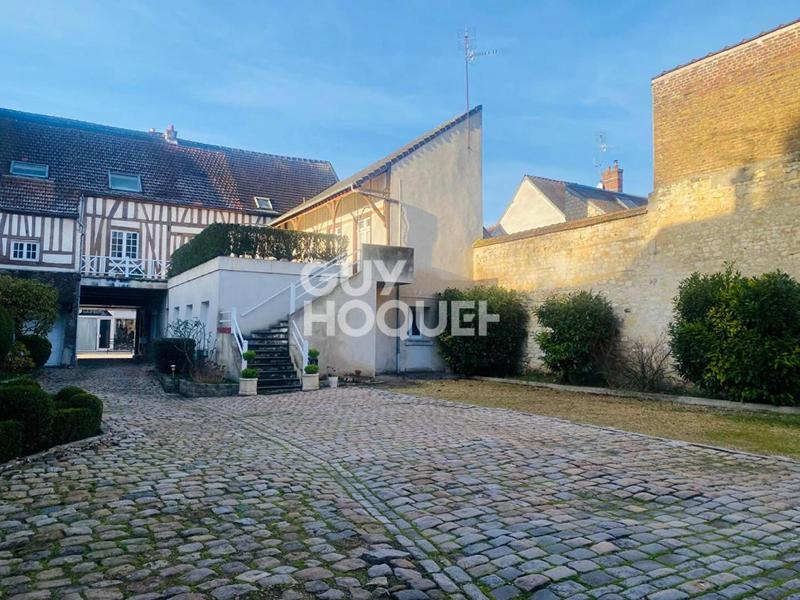 Immeuble - 740 m² - 15 pièces