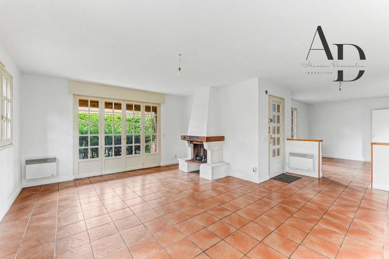 Maison - 161 m² - 6 pièces