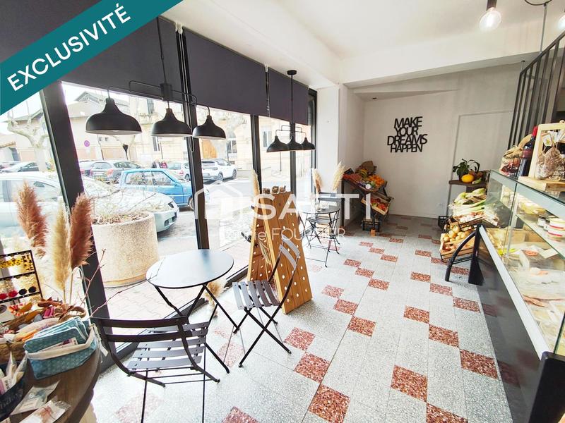 Local commercial - 110 m²