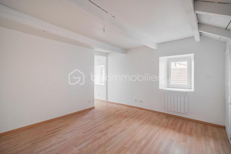 Maison ancienne - 102 m² - 4 pièces