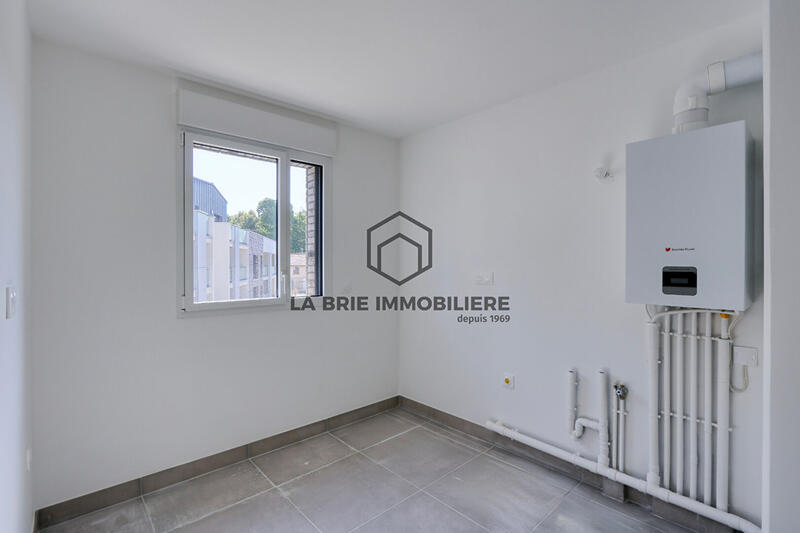 Appartement - 79 m² - 4 pièces