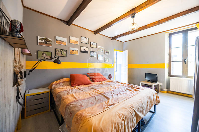 Maison - 170 m² - 6 pièces