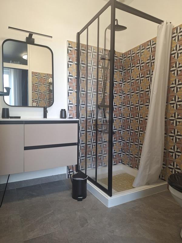 Maison - 408 m² - 11 pièces