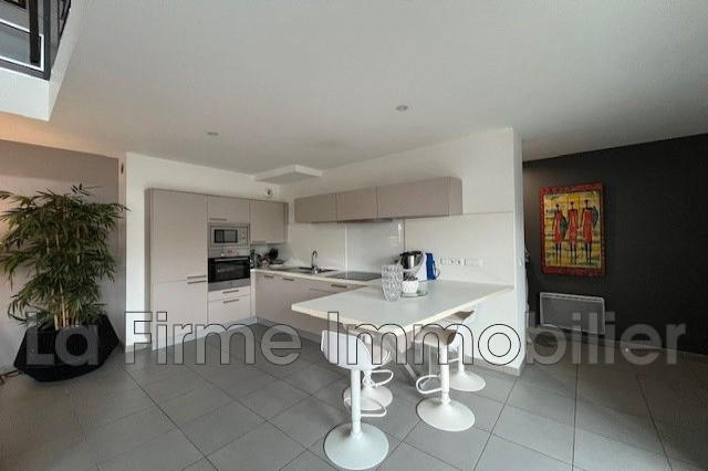 Maison - 91 m² - 4 pièces