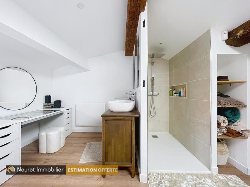 Maison - 84 m² - 4 pièces