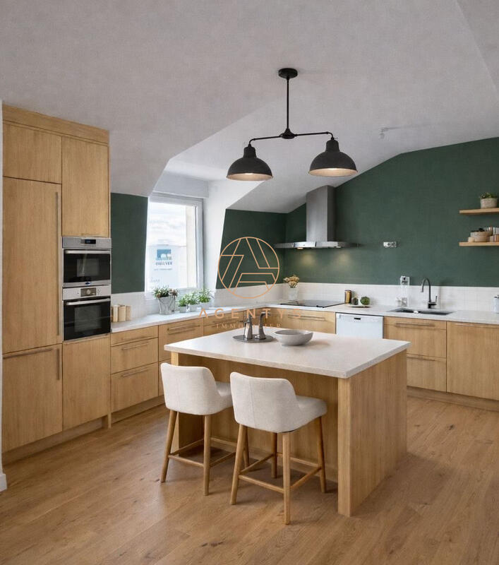 Duplex - 131 m² - 5 pièces