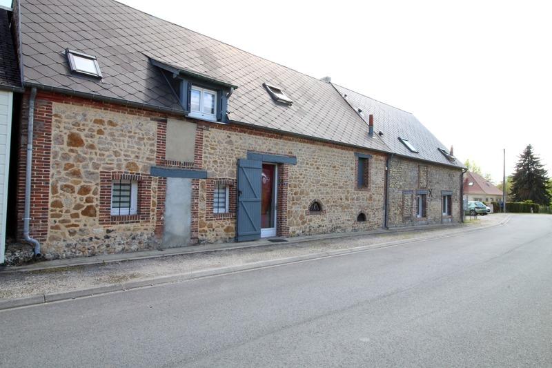 Maison de village - 100 m² - 4 pièces