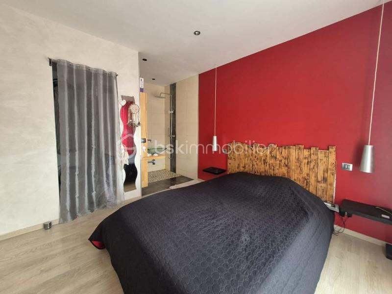 Villa - 104 m² - 4 pièces