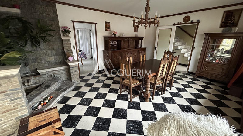 Maison - 133 m² - 7 pièces